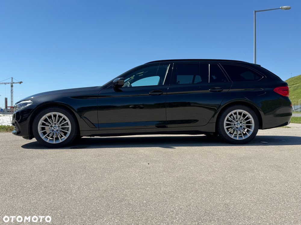 BMW Seria 5 520d xDrive MHEV Sport Line sport - 15