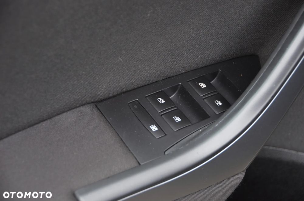 Opel Astra 1.6 CDTI Active - 28