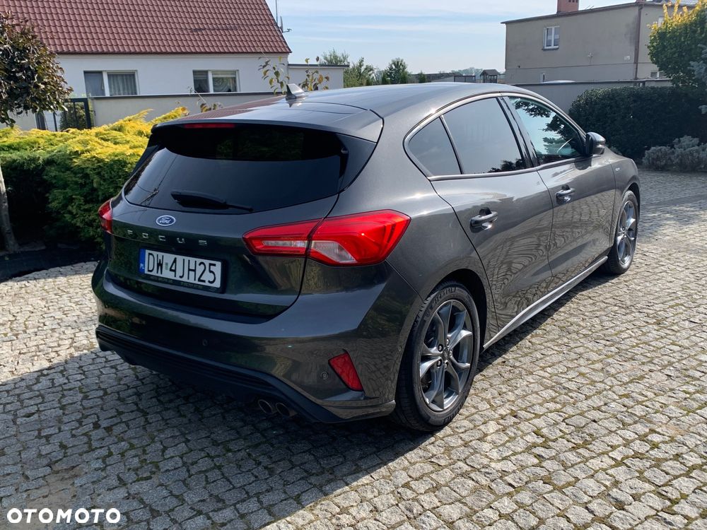 Ford Focus 1.5 EcoBoost ST-Line - 4