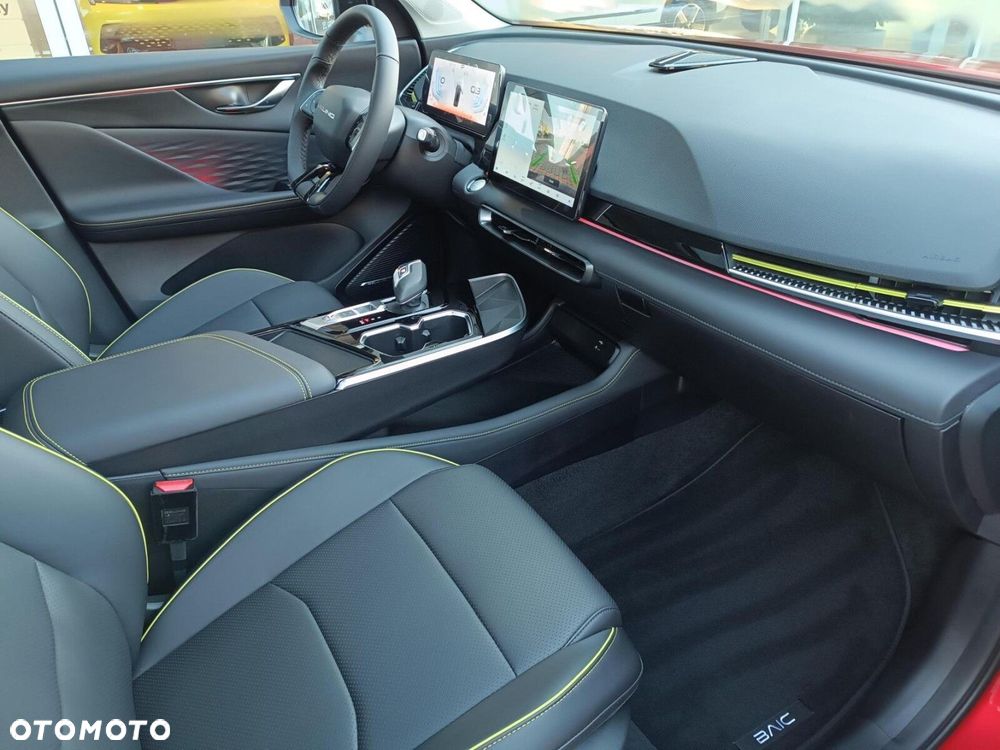 BAIC 5 Beijing 1.5T Luxury DCT - 18