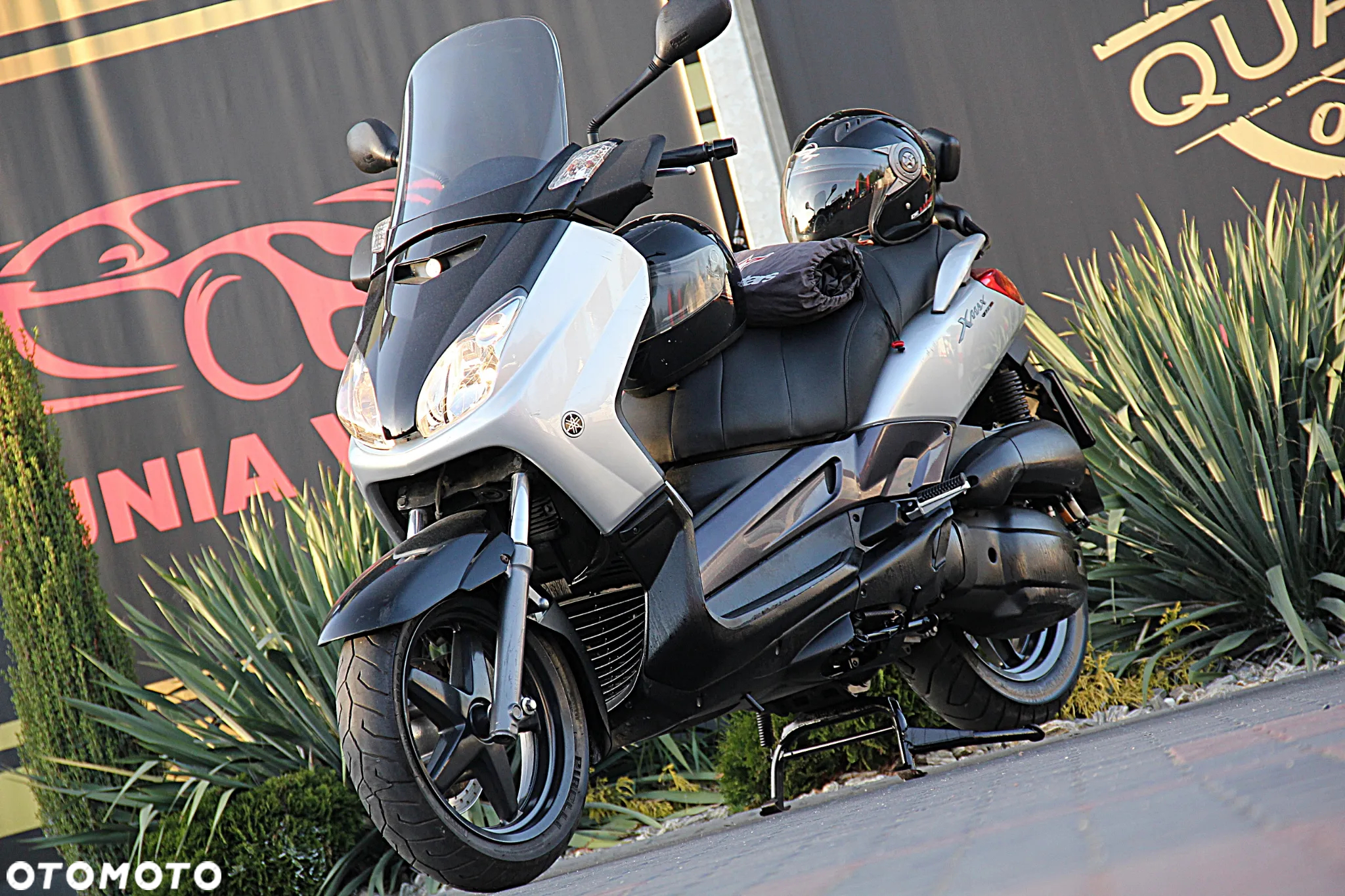 Yamaha X-max - 11