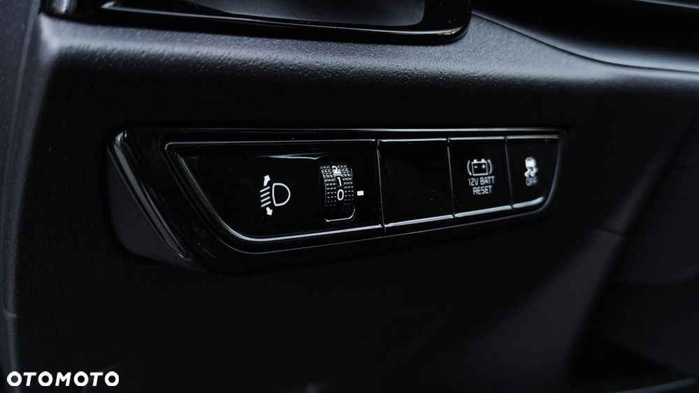 Kia Niro - 11