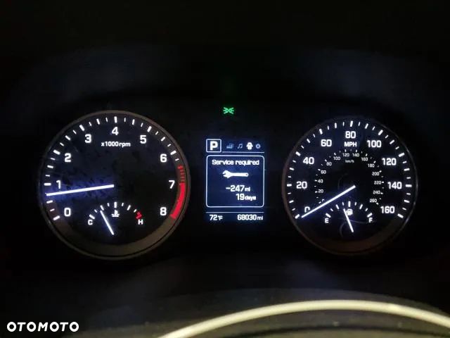 Hyundai Tucson - 9