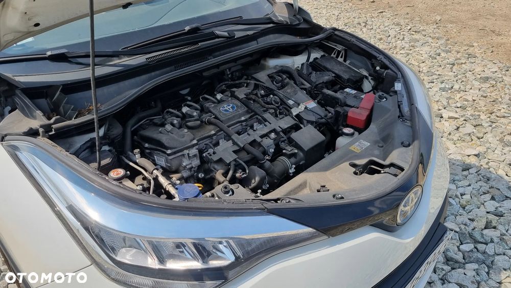 Toyota C-HR 1.8 Hybrid Dynamic - 27