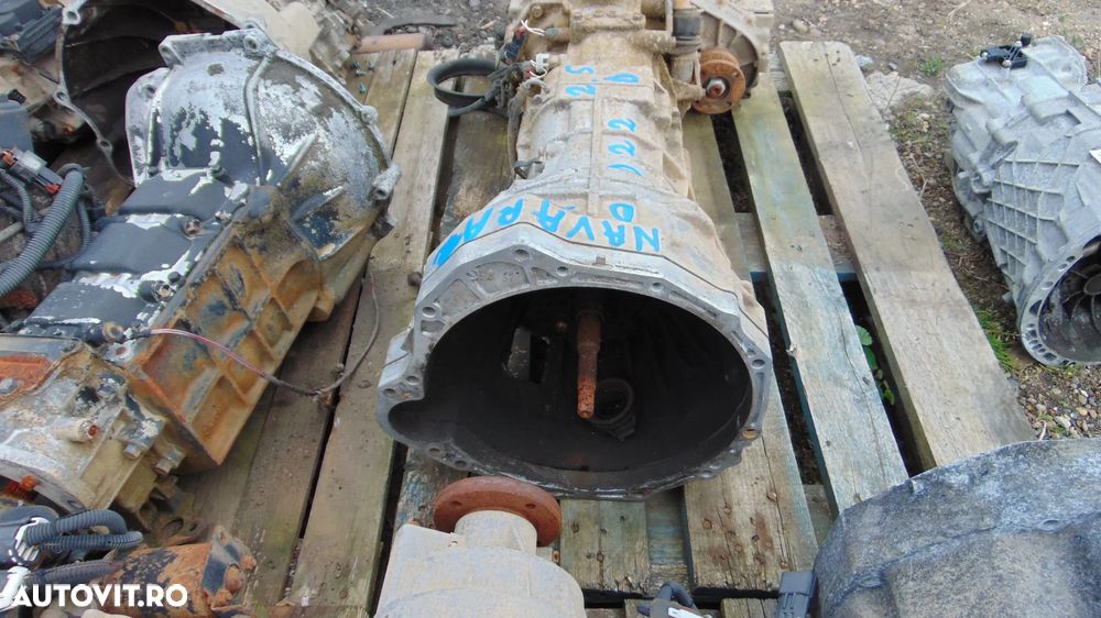 Cutie viteze manuala 5+1 trepte ,2.5 diesel-cutie transfer Nissan Navara D21-D22 an 1998-2004 - 3