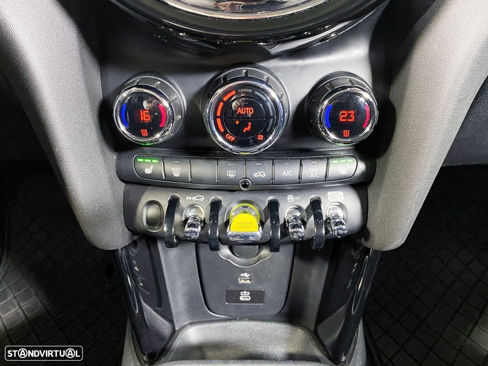 MINI 3 Portas Cooper SE - 16