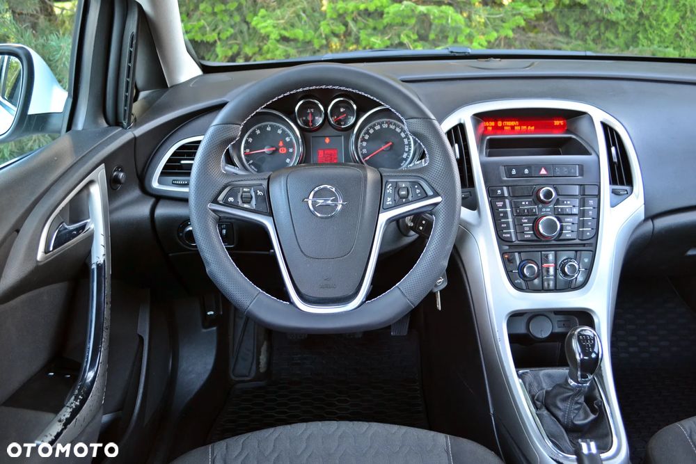 Opel Astra - 21