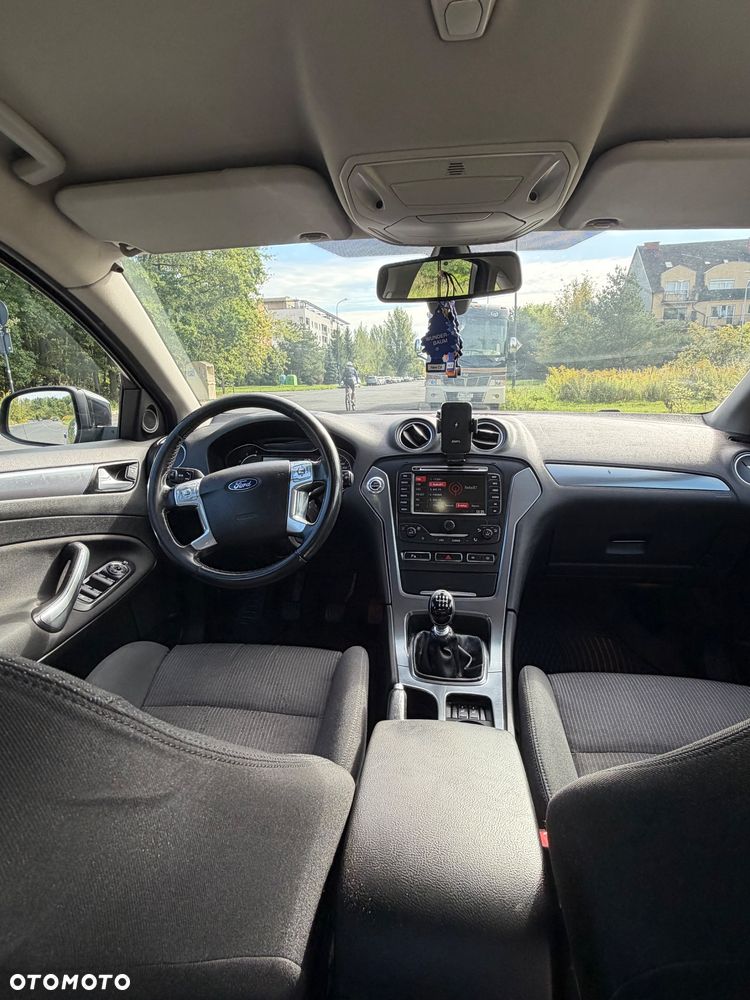 Ford Mondeo 2.0 TDCi Titanium - 13