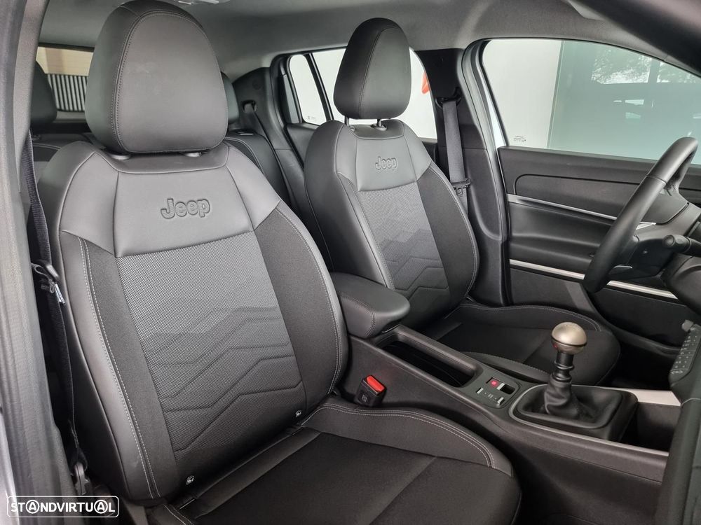 Jeep Avenger 1.2 GSE T3 Altitude - 48