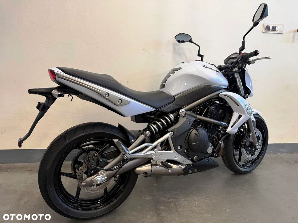 Kawasaki ER - 4
