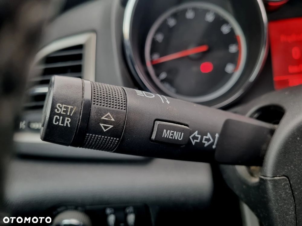 Opel Astra 1.4 Turbo Sports Tourer Innovation - 27