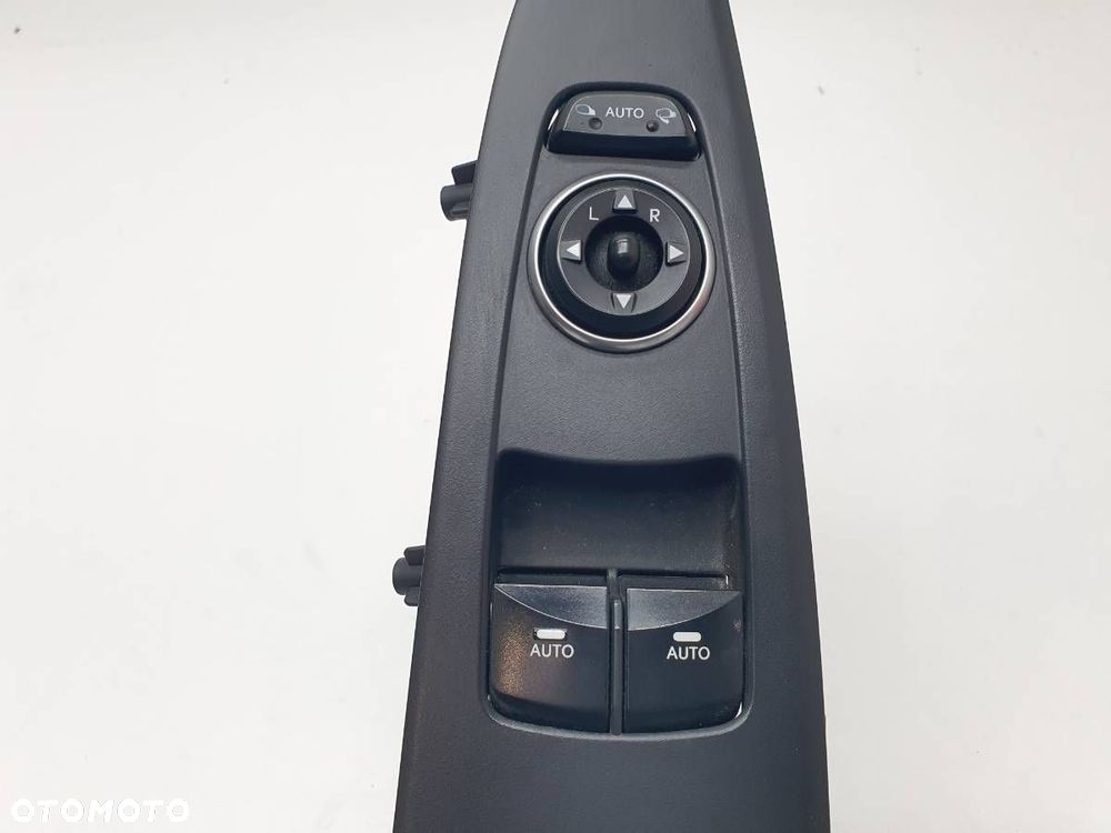PRZEŁĄCZNIK PANEL SZYB PRZÓD PRZEDNI LEWY HYUNDAI I30 COUPE EU 39Y490-1311 - 2
