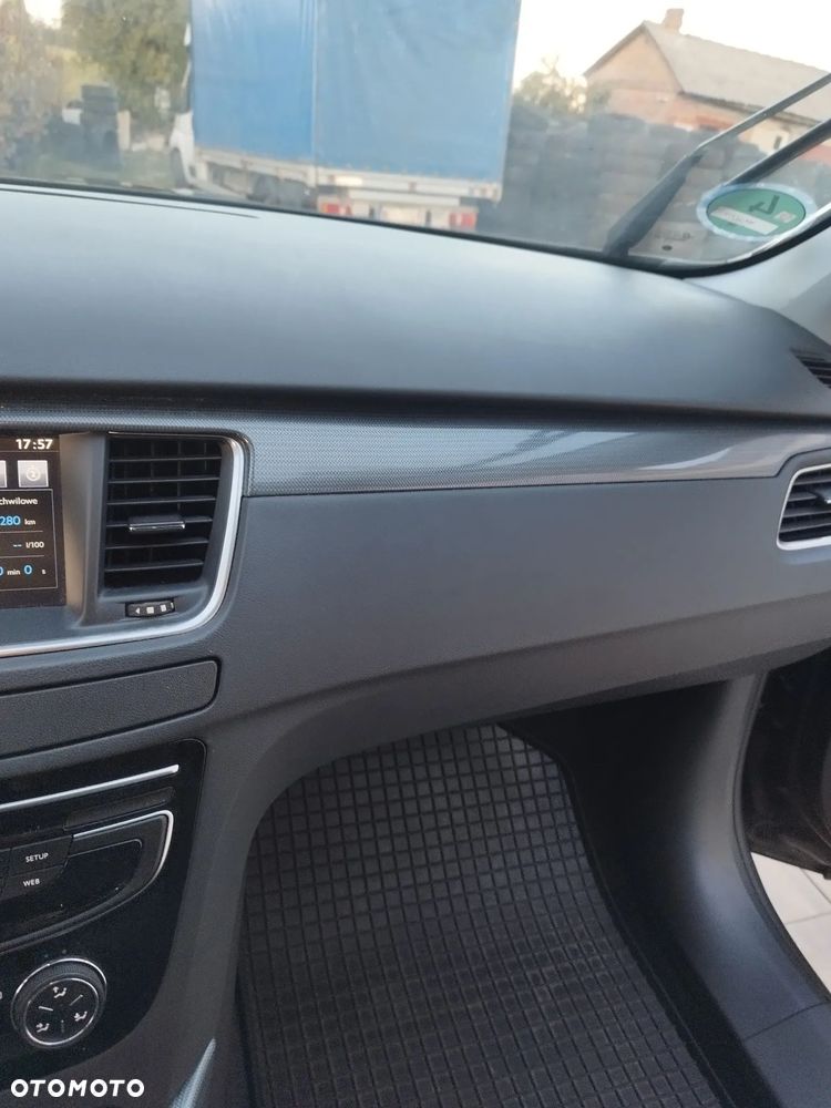 Peugeot 508 BlueHDi 150 Stop&Start Allure - 24