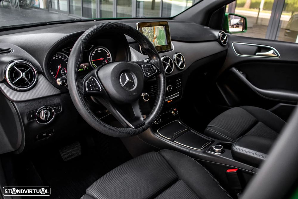 Mercedes-Benz B 250 e Electric Drive - 26