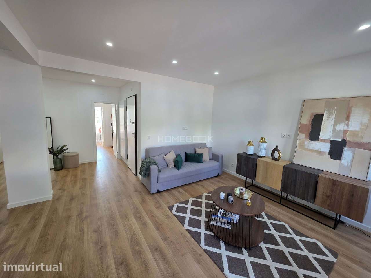 Apartamento T3 em renovação, em Benfica - Grande imagem: 3/17