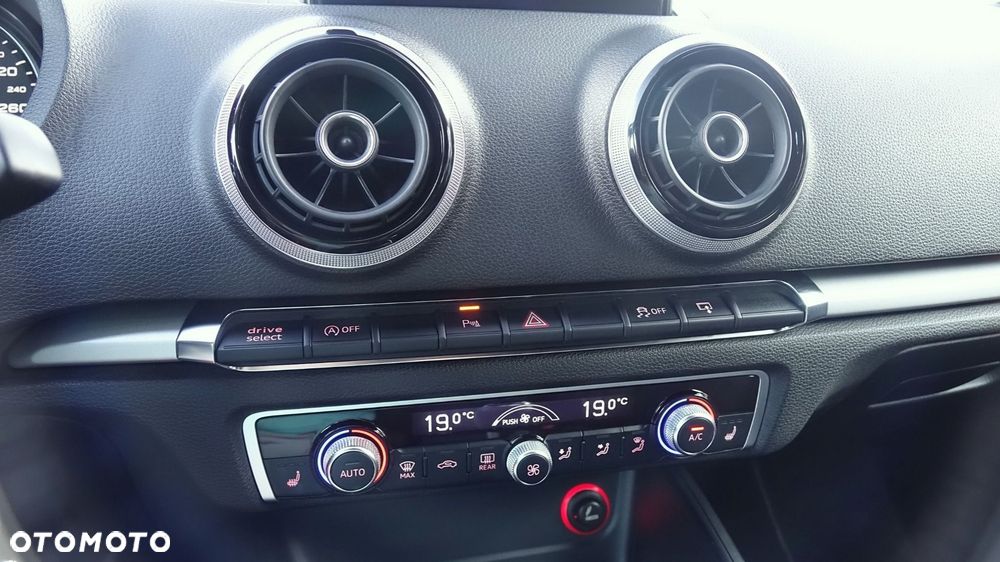 Audi A3 Sportback - 39