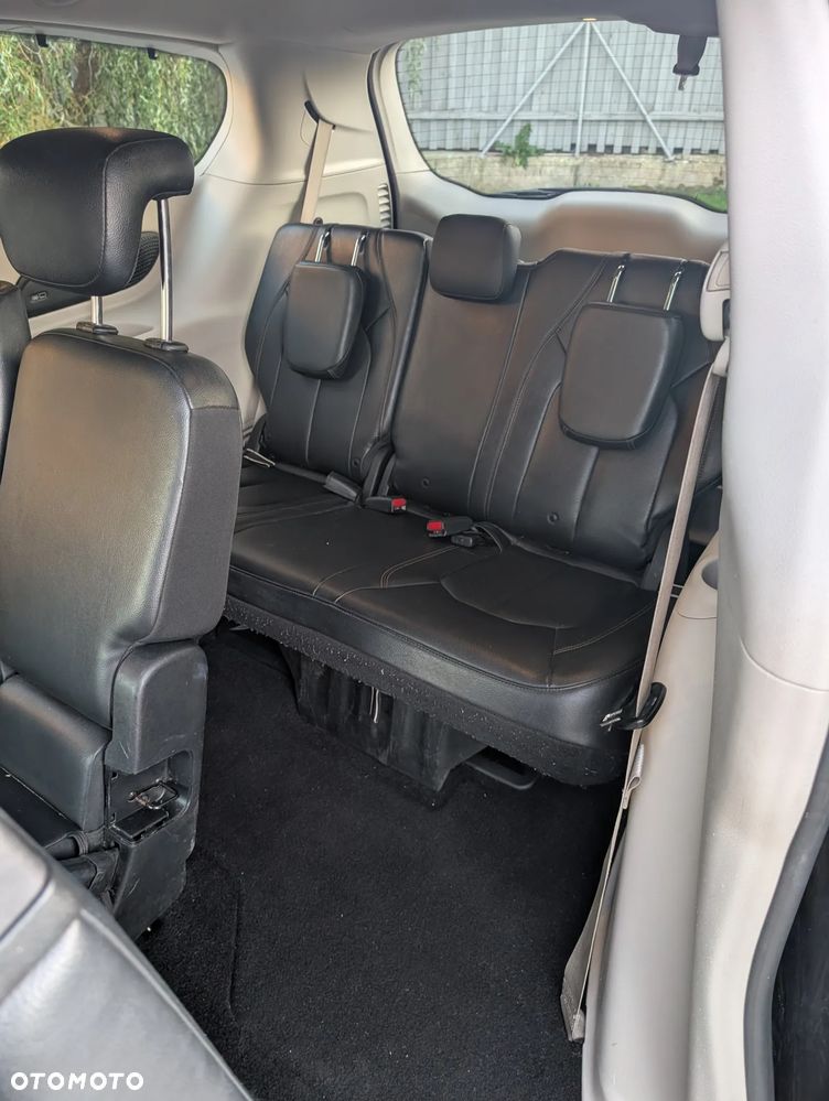 Chrysler Pacifica - 20