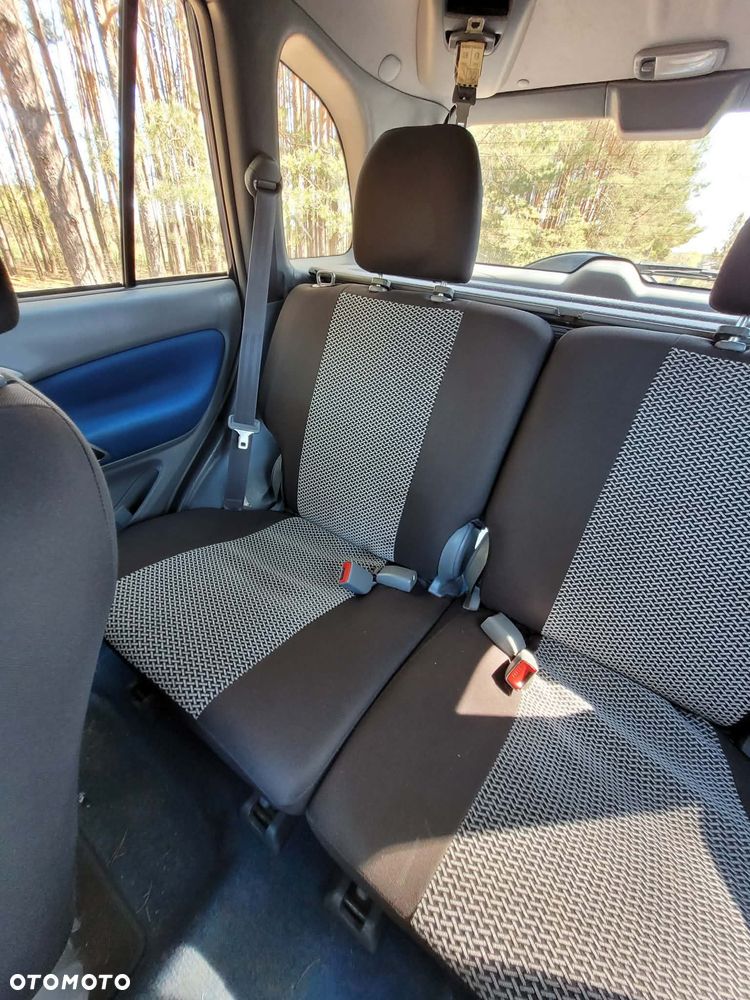 Toyota RAV4 1.8 VVT-i 4x2 - 3