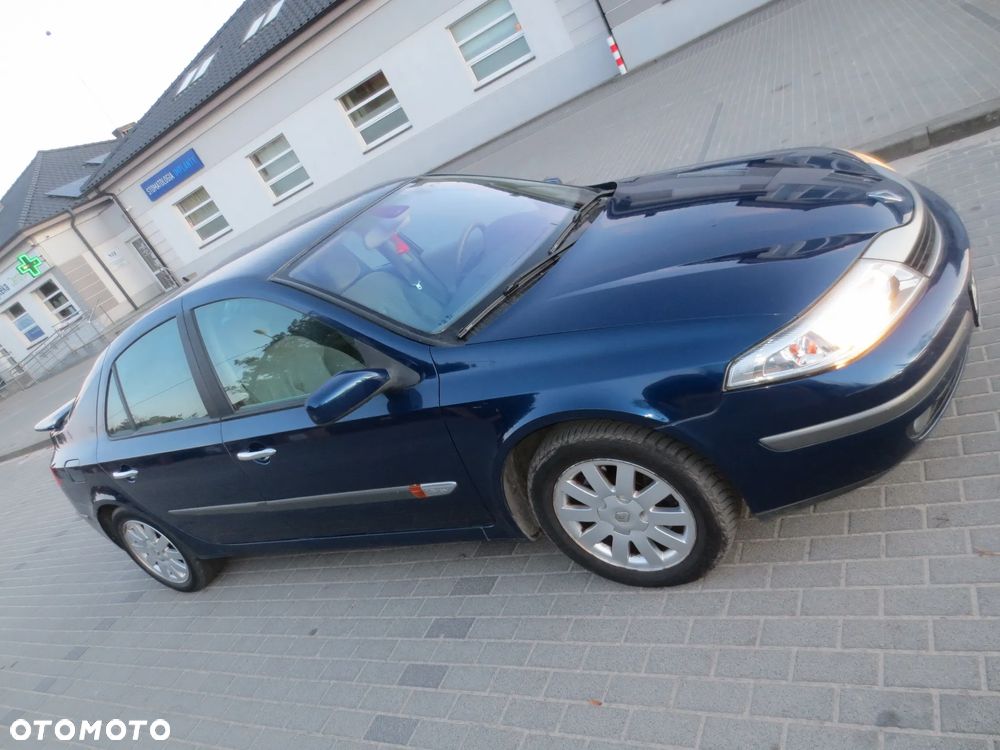 Renault Laguna 1.8 Alize - 24