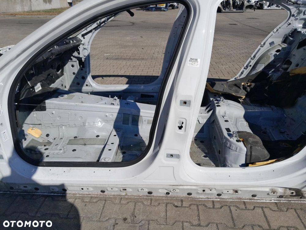 BMW 7 G11 PRÓG LEWY SŁUPEK B ŚRODKOWY A96 - 1