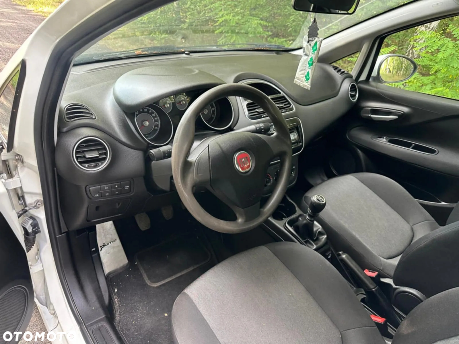 Fiat Punto 1.4 Easy S&S - 6