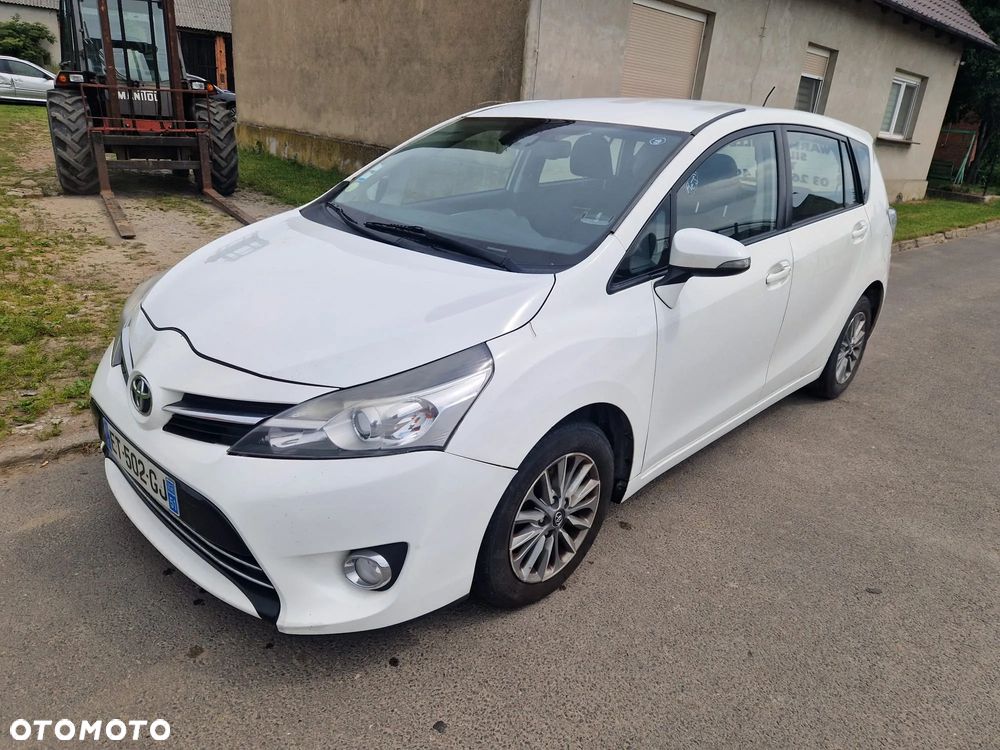 Toyota Verso 1.6 D-4D 5-Sitzer Start/Stop - 2