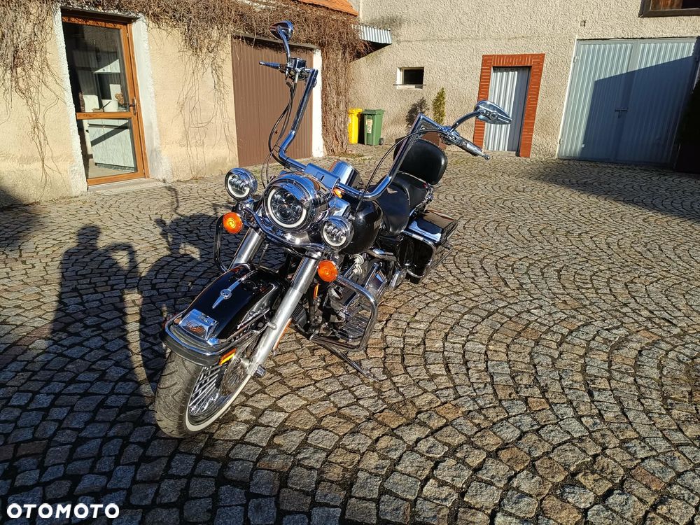 Harley-Davidson Touring Road King - 3