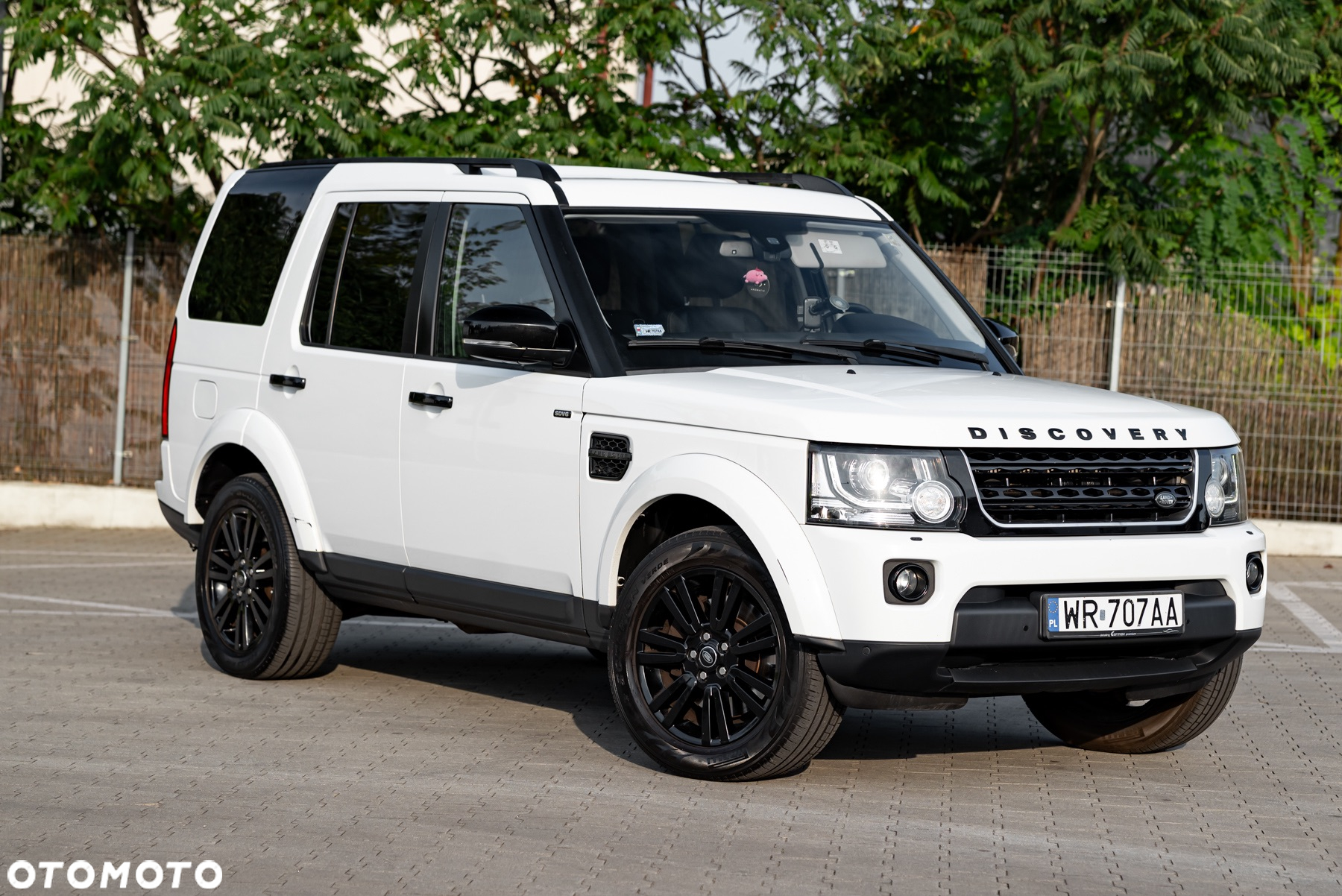 Land Rover Discovery SD V6 HSE - 2
