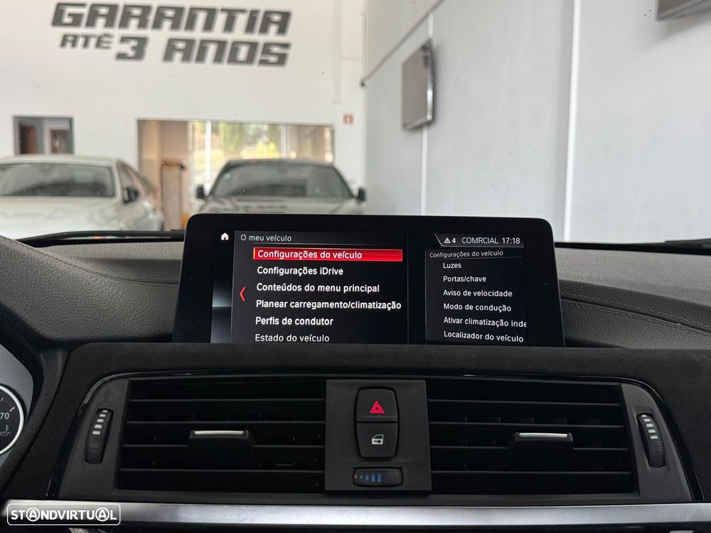 BMW 330 e iPerformance Pack M - 24