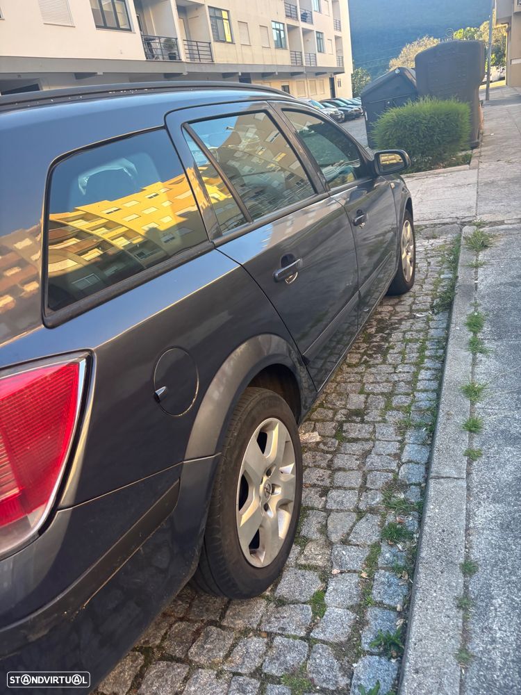 Opel Astra 1.3 CDTI - 4