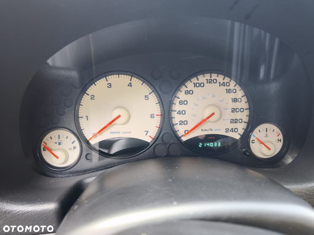 Jeep Cherokee 2.4 Sport - 9