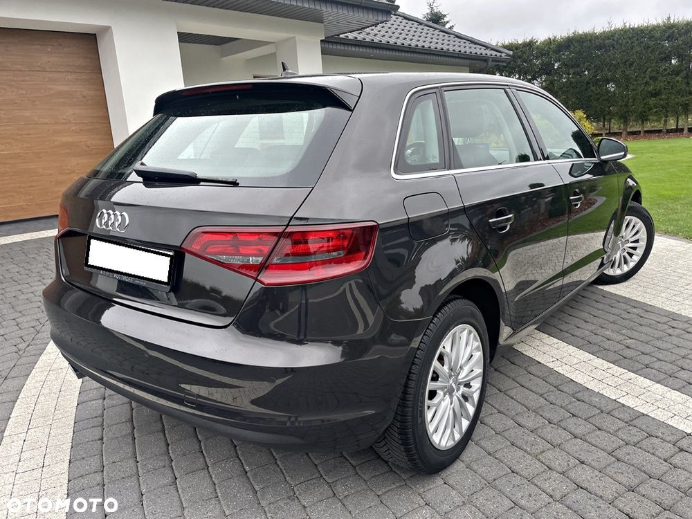 Audi A3 Sportback 1.6 TDI(clean diesel) Ambition - 8