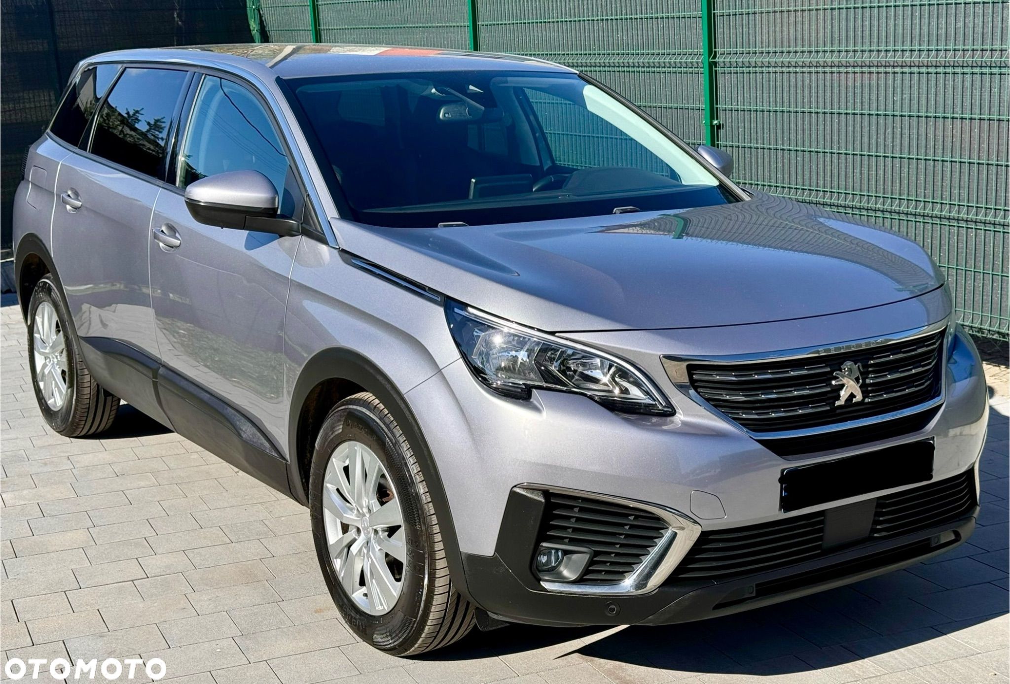 Peugeot 5008 BlueHDI 130 EAT8 Active Business-Paket - 1