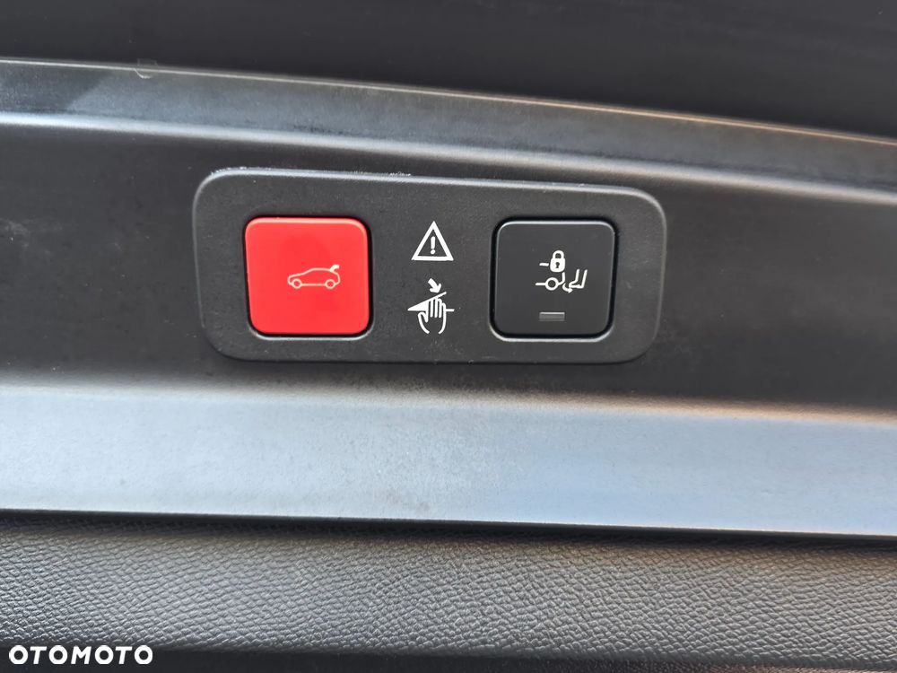 Peugeot 5008 1.5 BlueHDi Road Trip S&S - 37