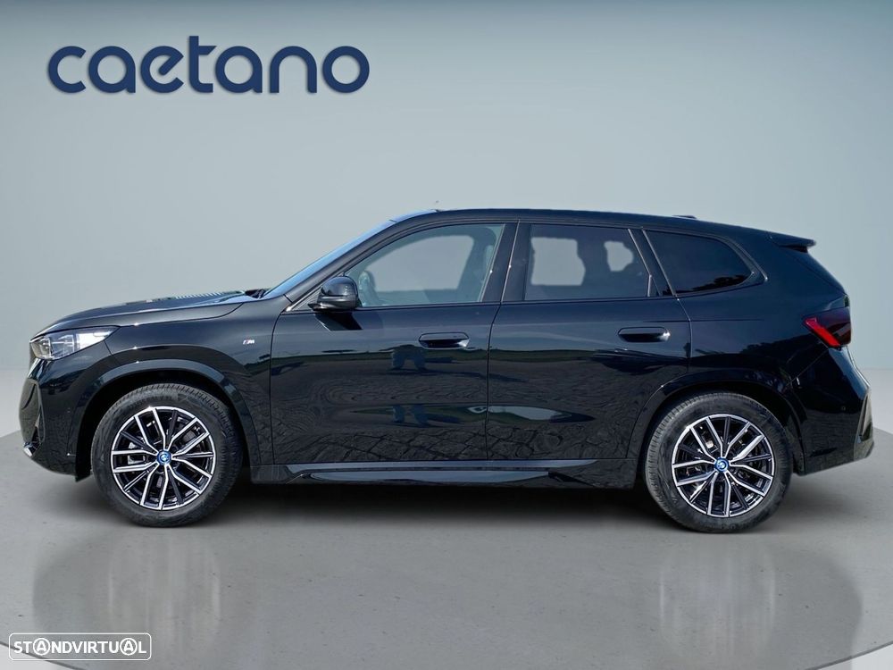 BMW iX1 xDrive30 Pack Desportivo M - 24