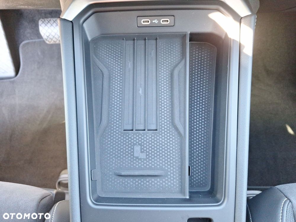 Volkswagen T-Roc 1.5 TSI Style DSG - 23