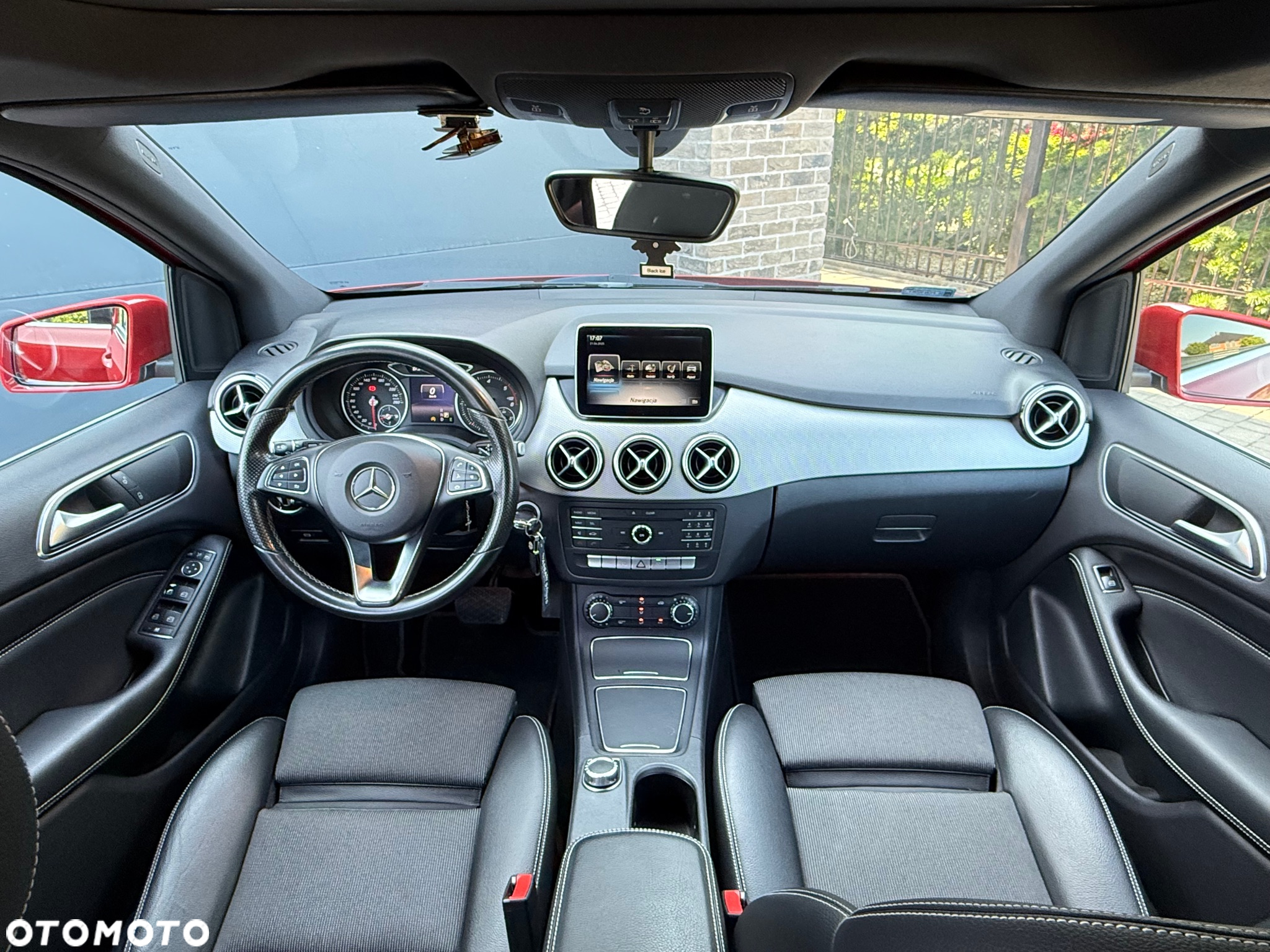 Mercedes-Benz Klasa B 180 (CDI) d 7G-DCT AMG Line - 2