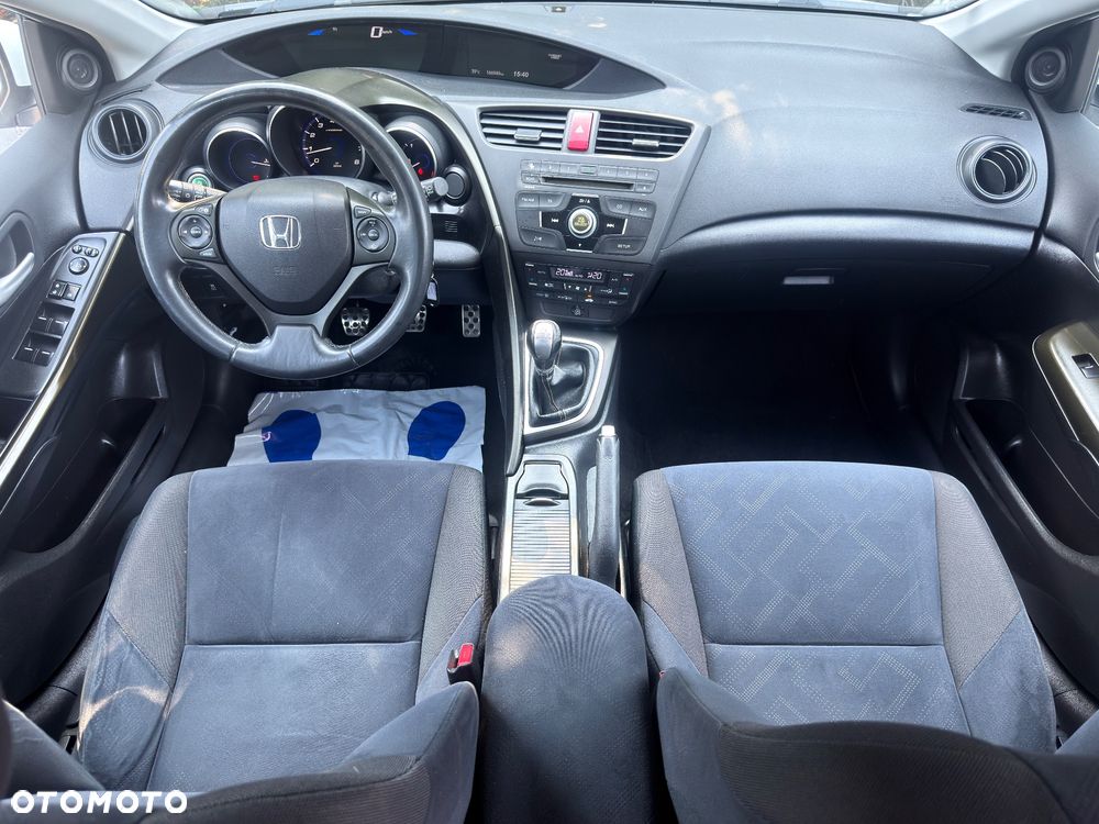 Honda Civic 1.8 Comfort i-SHIFT - 26