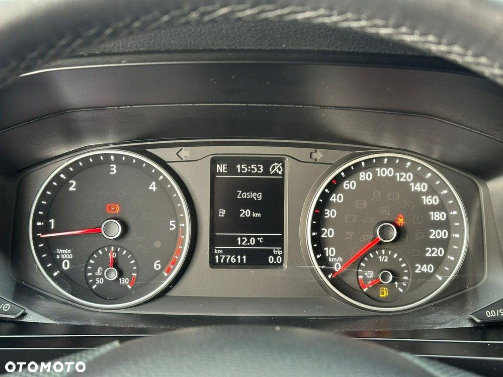 Volkswagen Transporter - 16