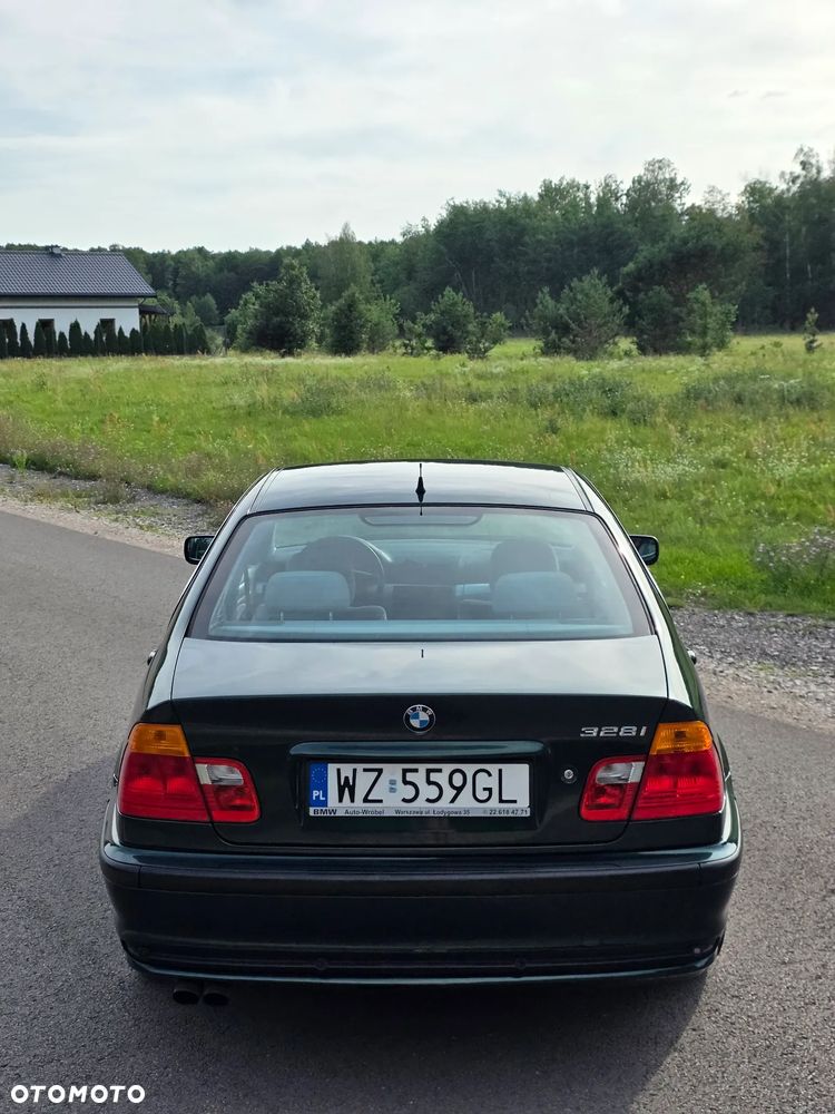 BMW Seria 3 328i - 17