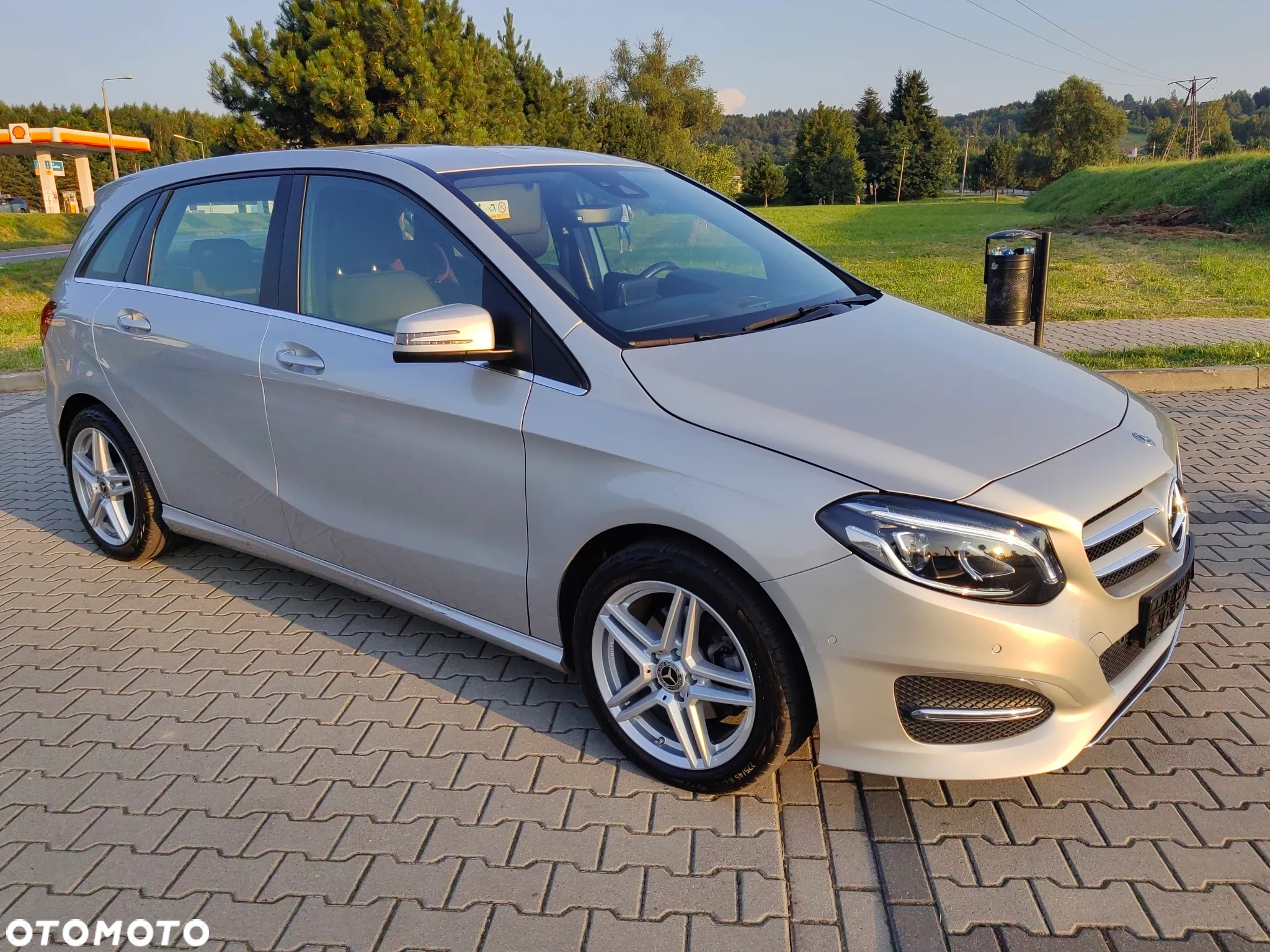 Mercedes-Benz Klasa B 200 7G-DCT Style - 4