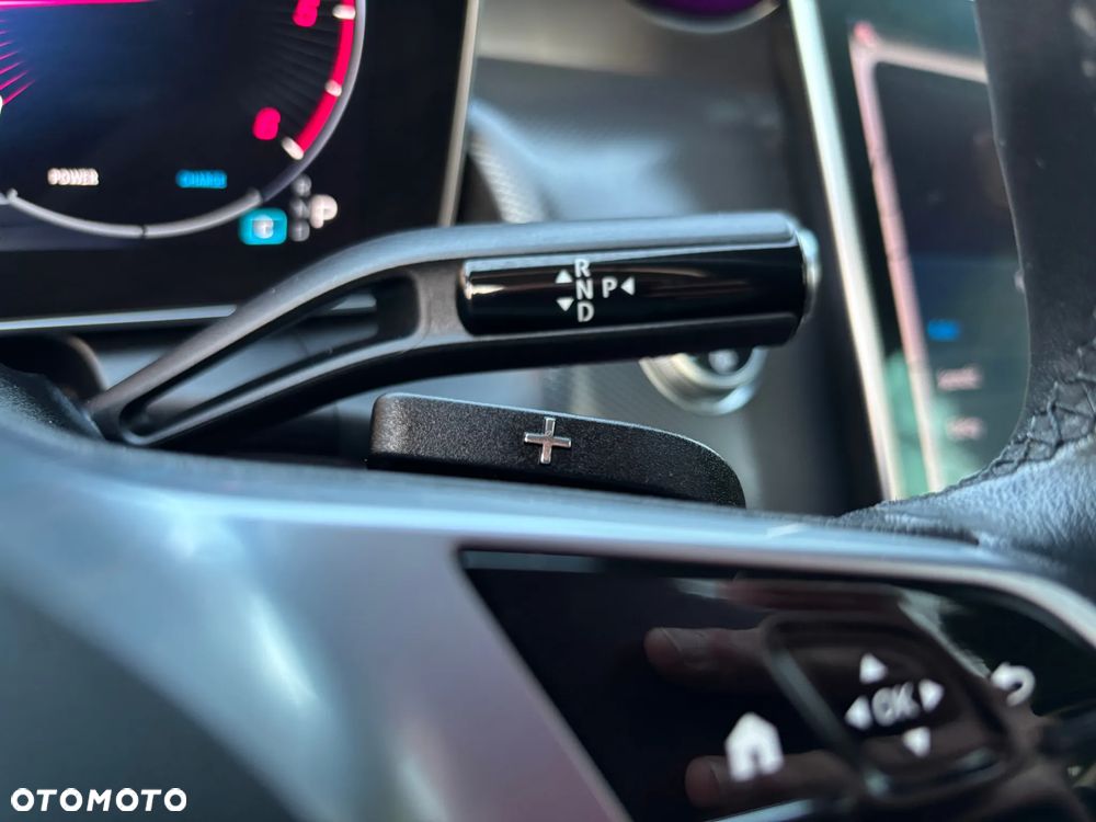 Mercedes-Benz GLC 220 d 4Matic 9G-TRONIC Avantgarde Advanced - 29