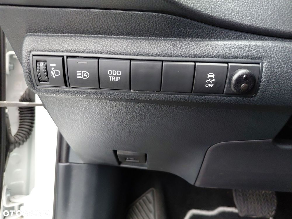 Toyota Corolla 1.8 Hybrid Comfort - 21