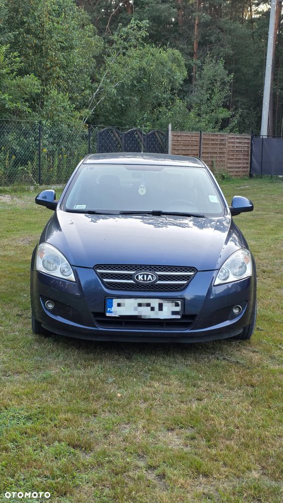 Kia Ceed 1.6 Crdi Comfort + - 6