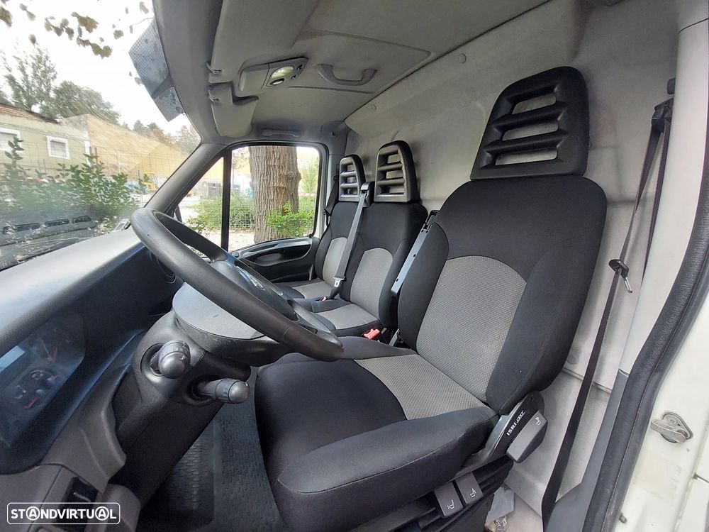 Iveco Iveco Daily 2.3 Diesel HKa 35 C Radstand 3300 - 13