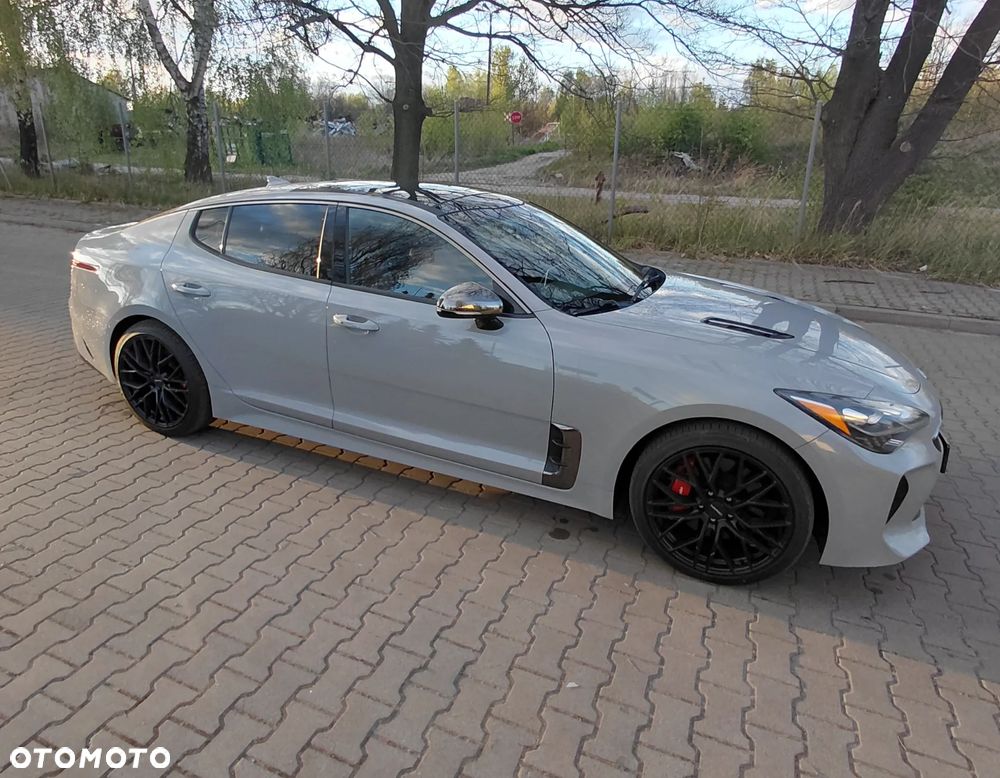 Kia Stinger 3.3 T-GDI AWD GT - 6