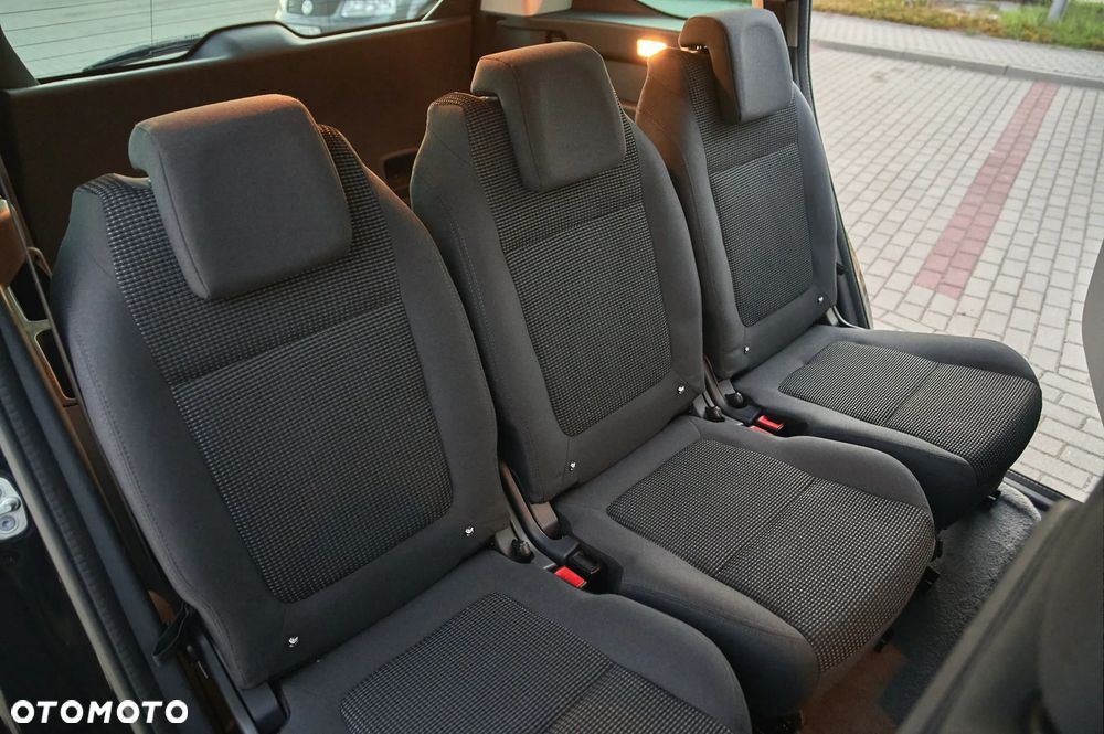 Peugeot 5008 2.0 HDi Allure - 30