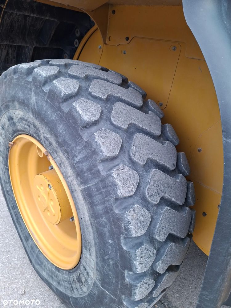 Caterpillar CAT 918 M - 29