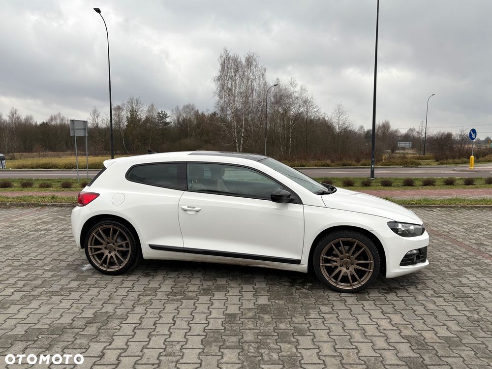 Volkswagen Scirocco - 2