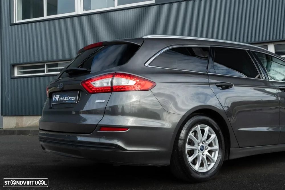 Ford Mondeo SW - 40
